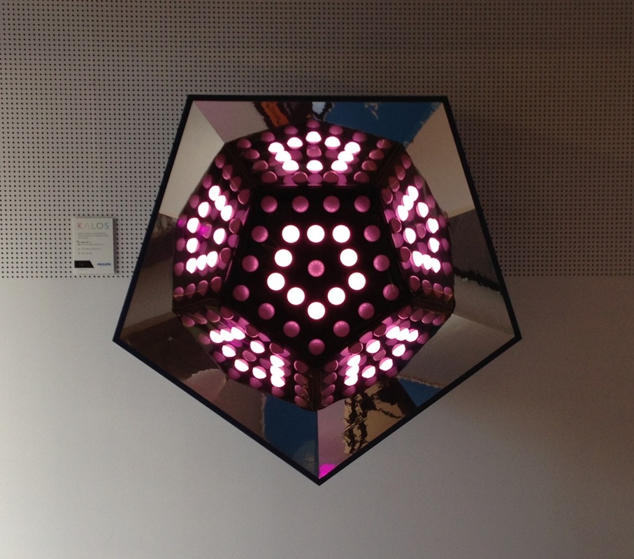 Kalos - interactive lighting sculpture - Philips museum